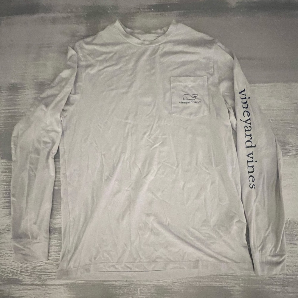 Kid’s Vineyard Vines long sleeved tee